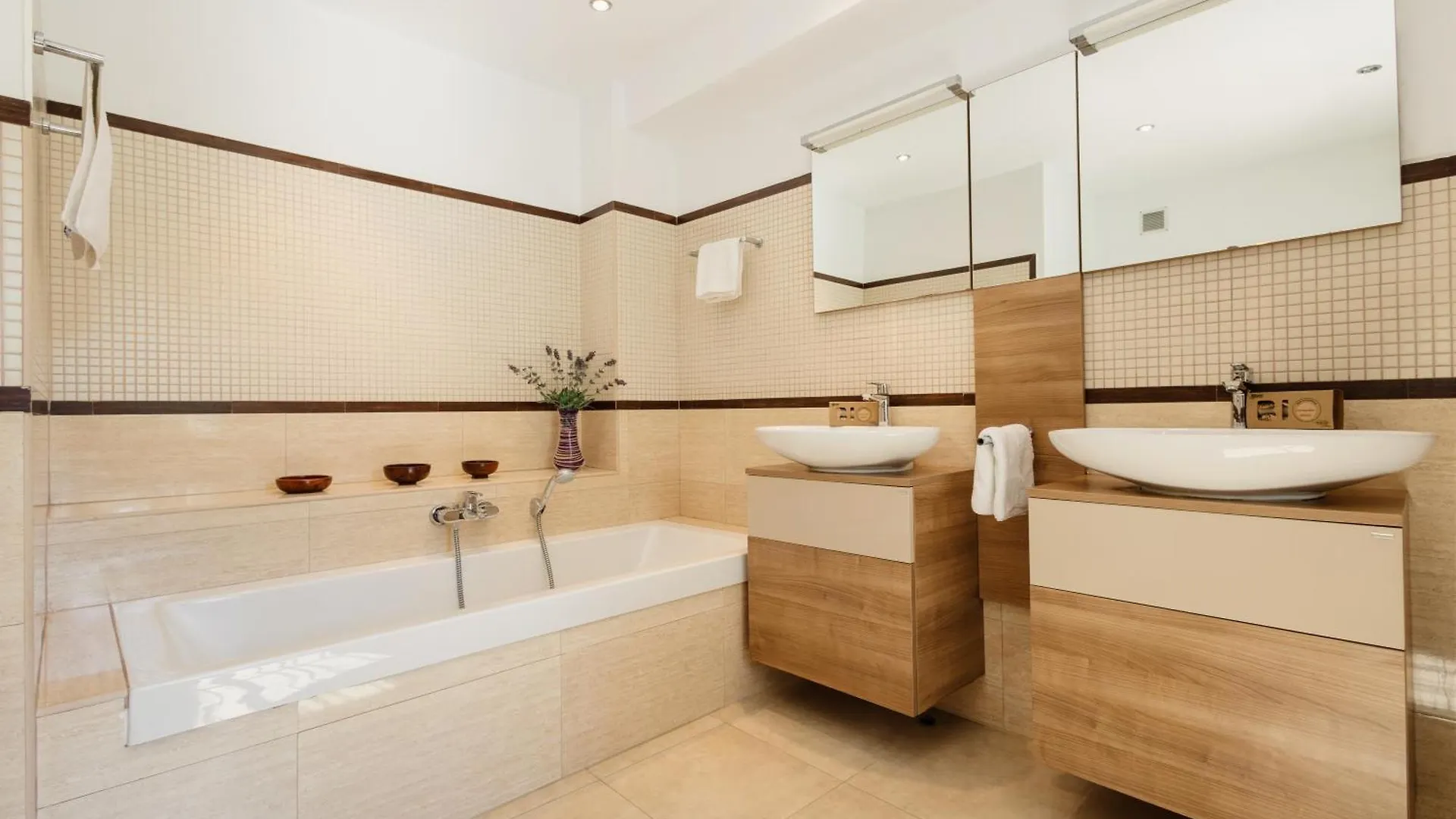 Bungalow Directly At The Beach Villa Marbella İspanya